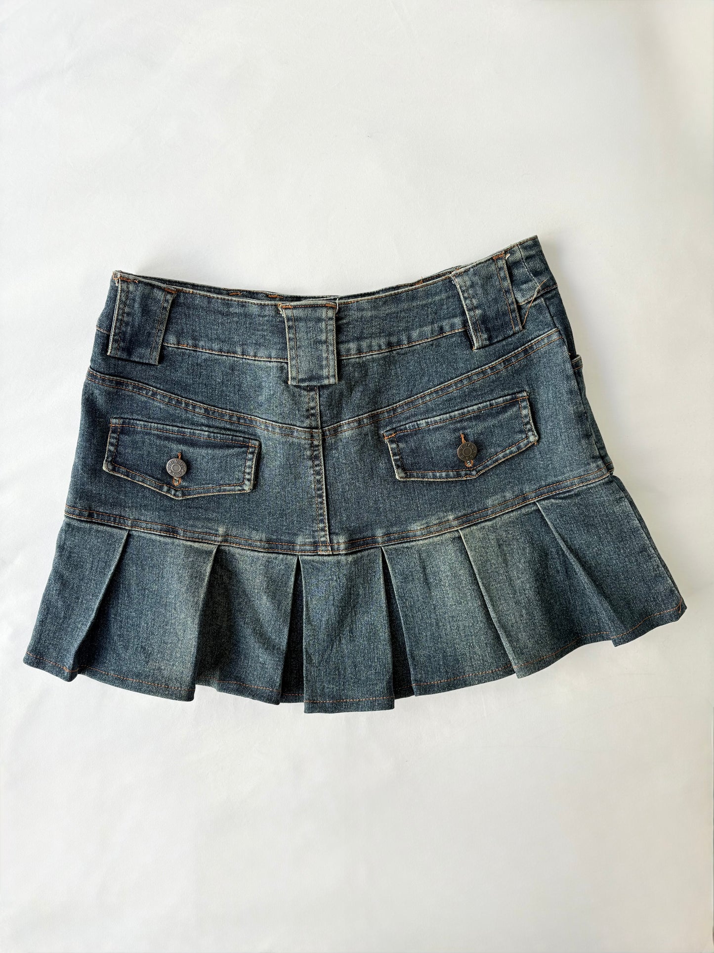 00’s Nagano pleated denim skirt | Size 10