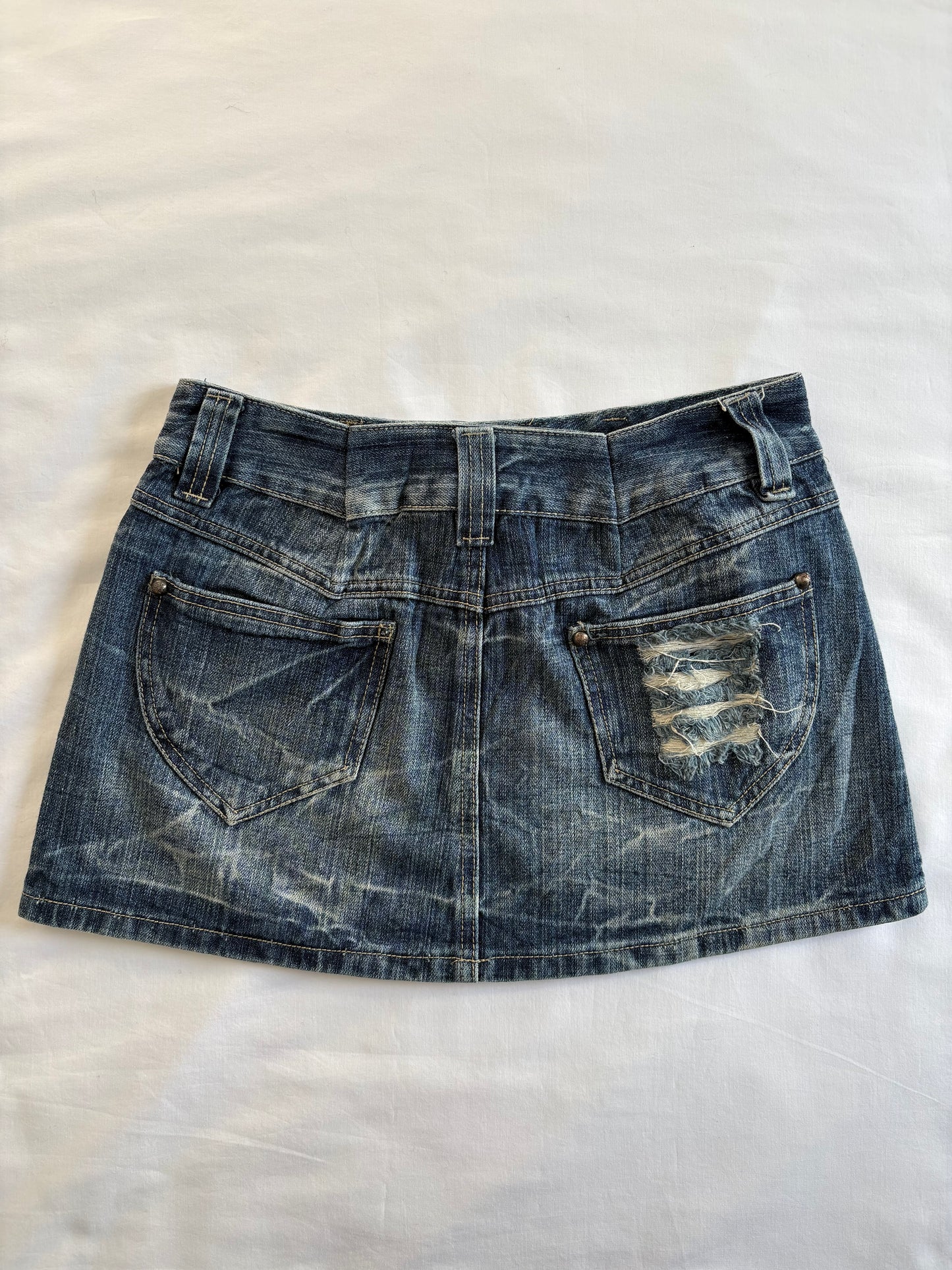 00’s JuFu denim mini skirt | Size 8-10