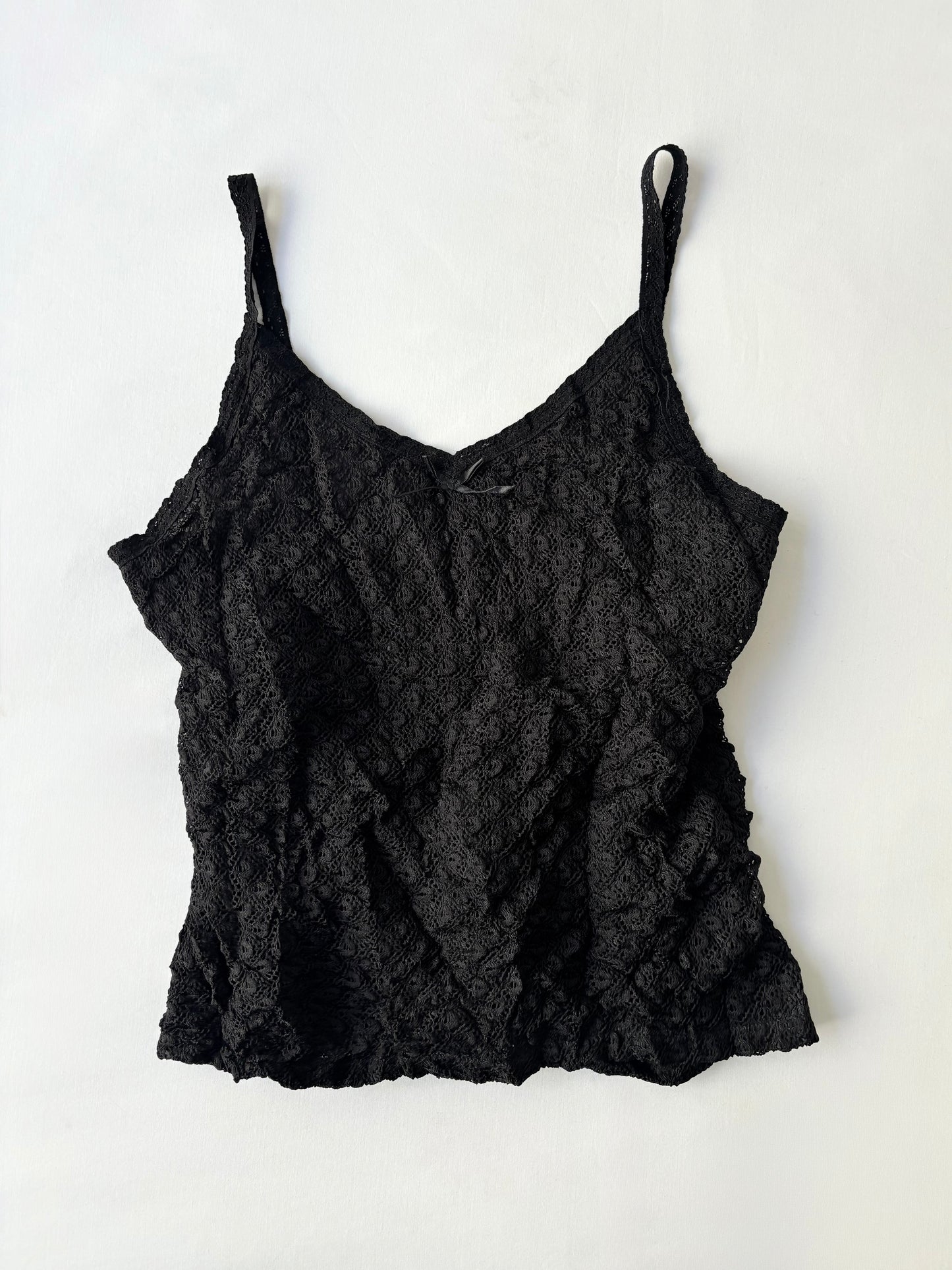 00’s Embroidered trim black cami | Size 8