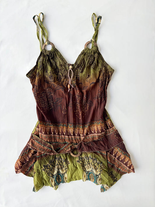 00’s Vegas patterned fairy top | Size medium