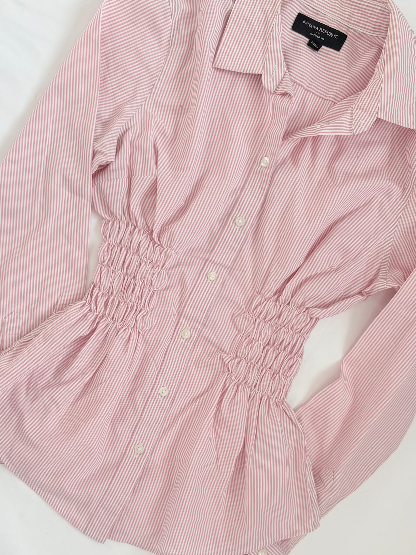 00’s Banana Republic pink cinched shirt | Size 10