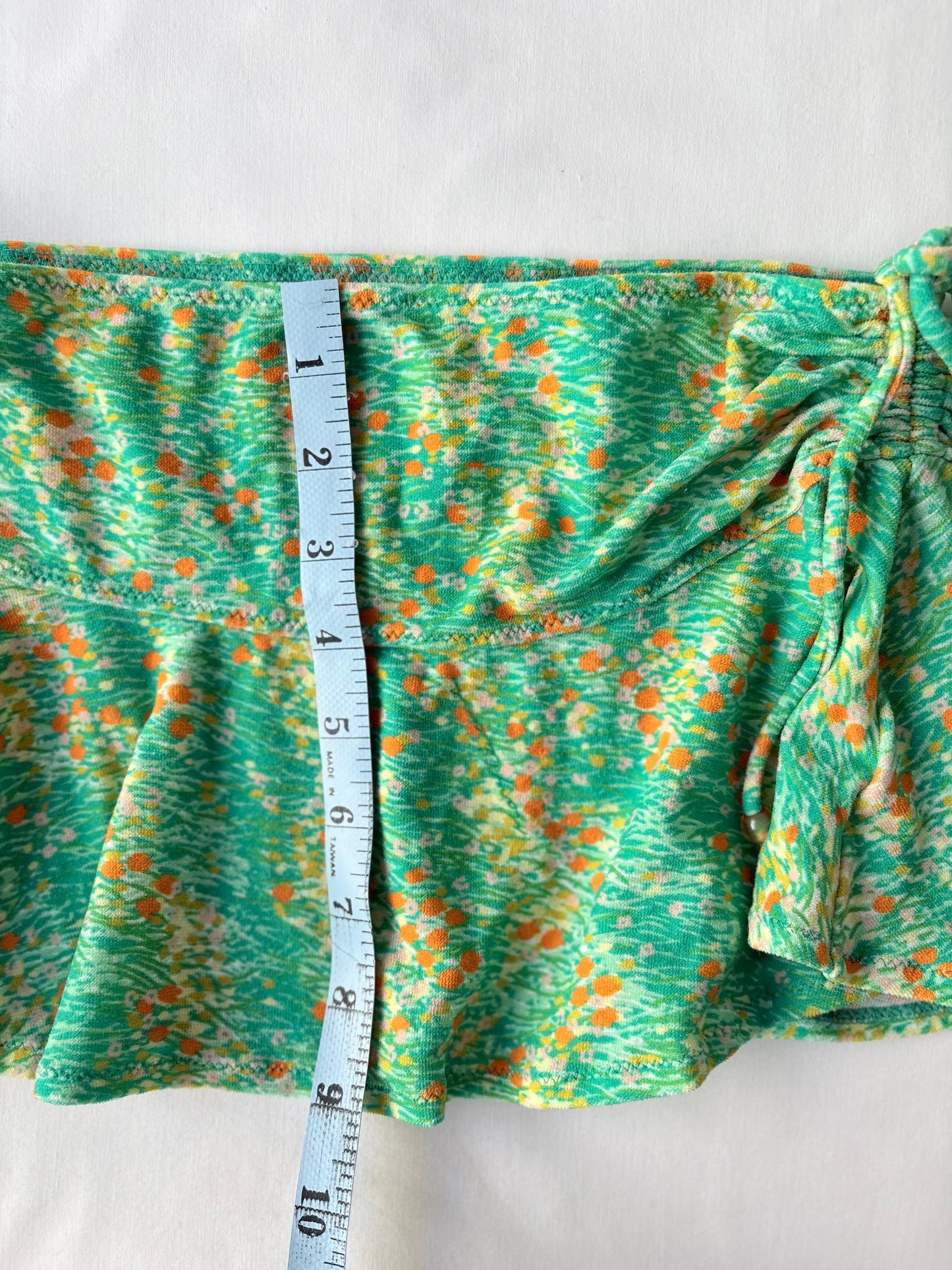 00’s Green ruched floral micro skirt | Size 4