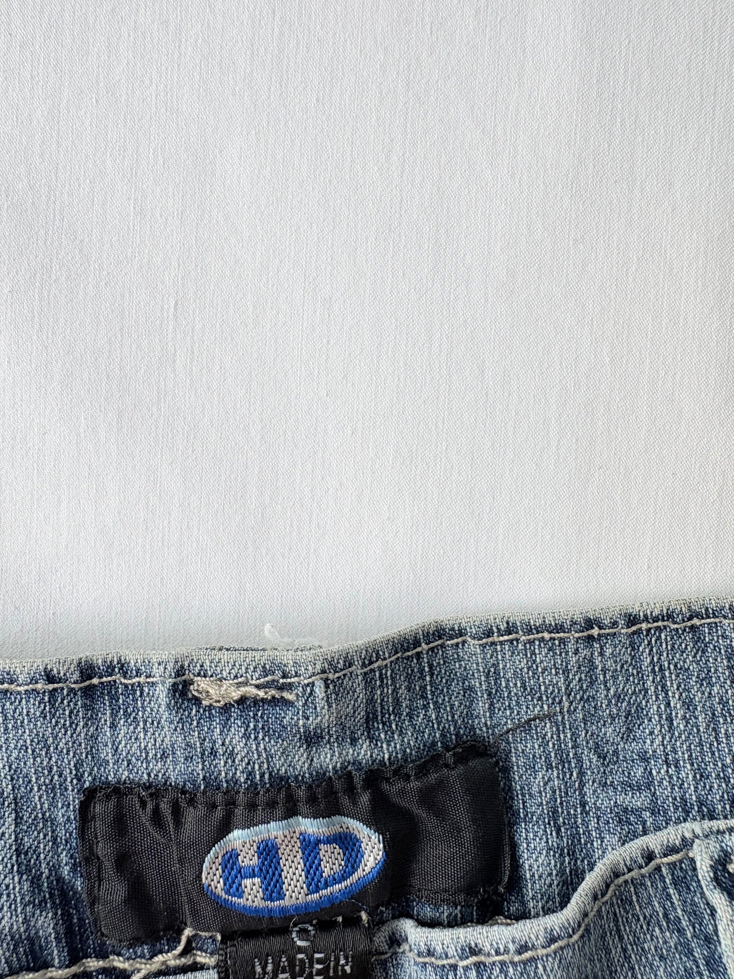 00’s Hound Dog flared jeans | Size 8