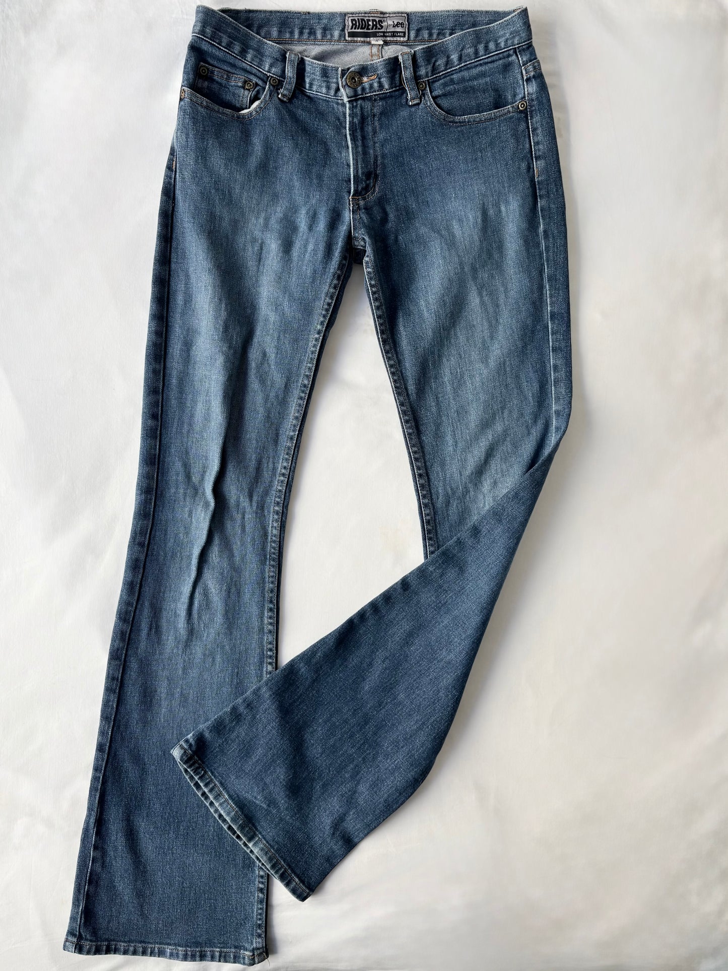 00’s Lee low rise flared jeans | Size 8