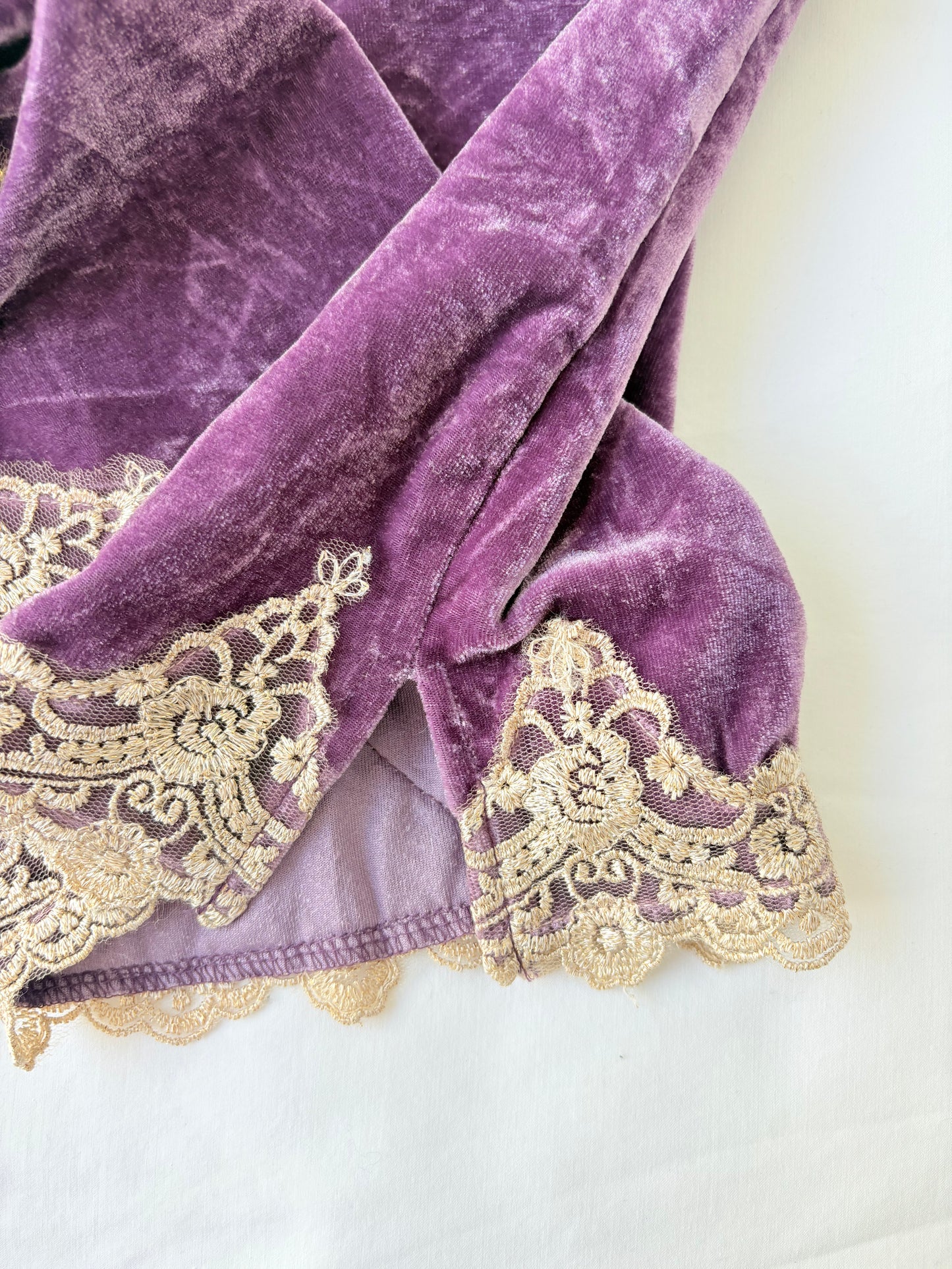 00’s Cecil McBee purple velvet cami | Size 10