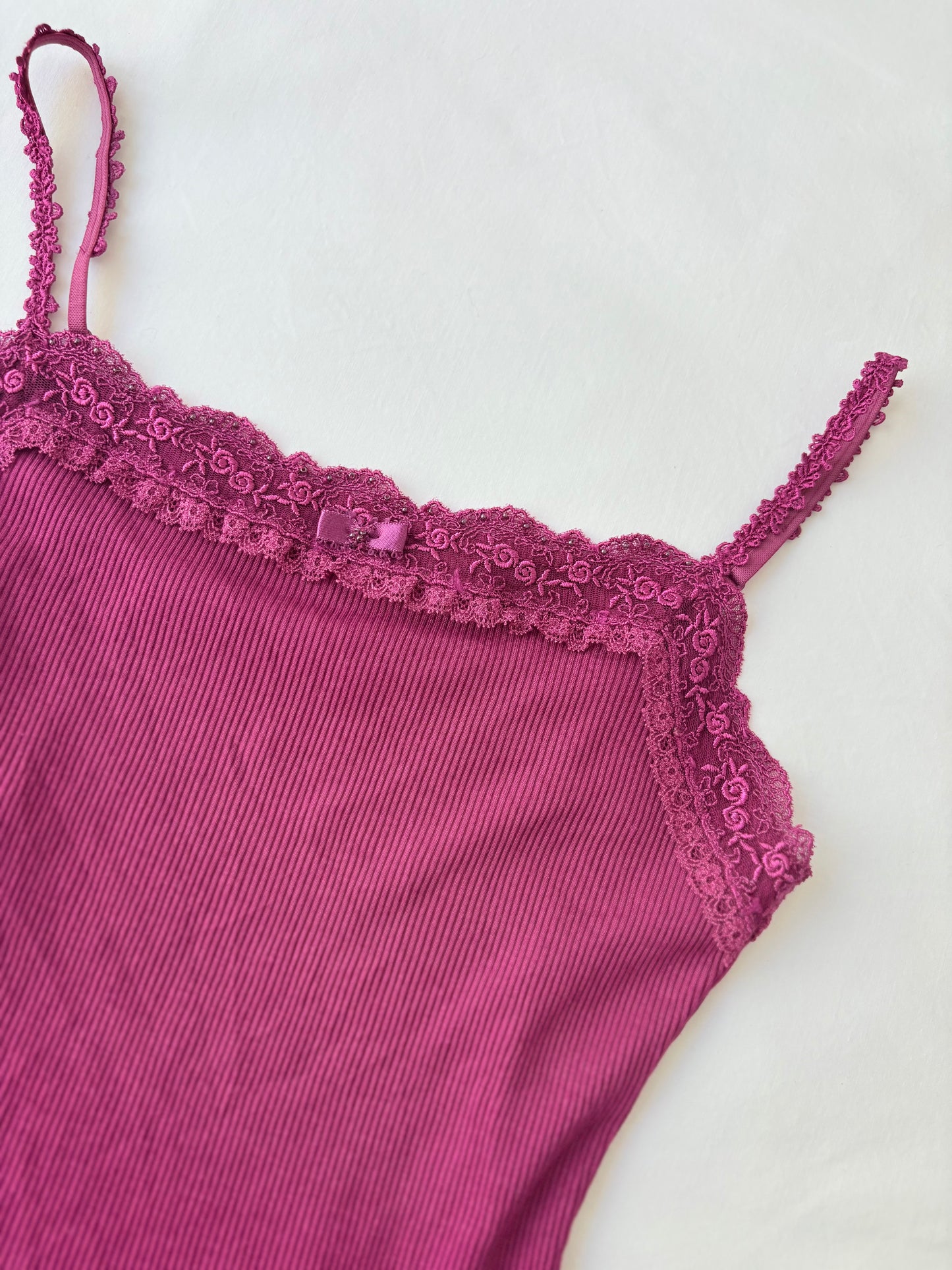 00’s Laissé Passé ribbed cami | Size 8-10