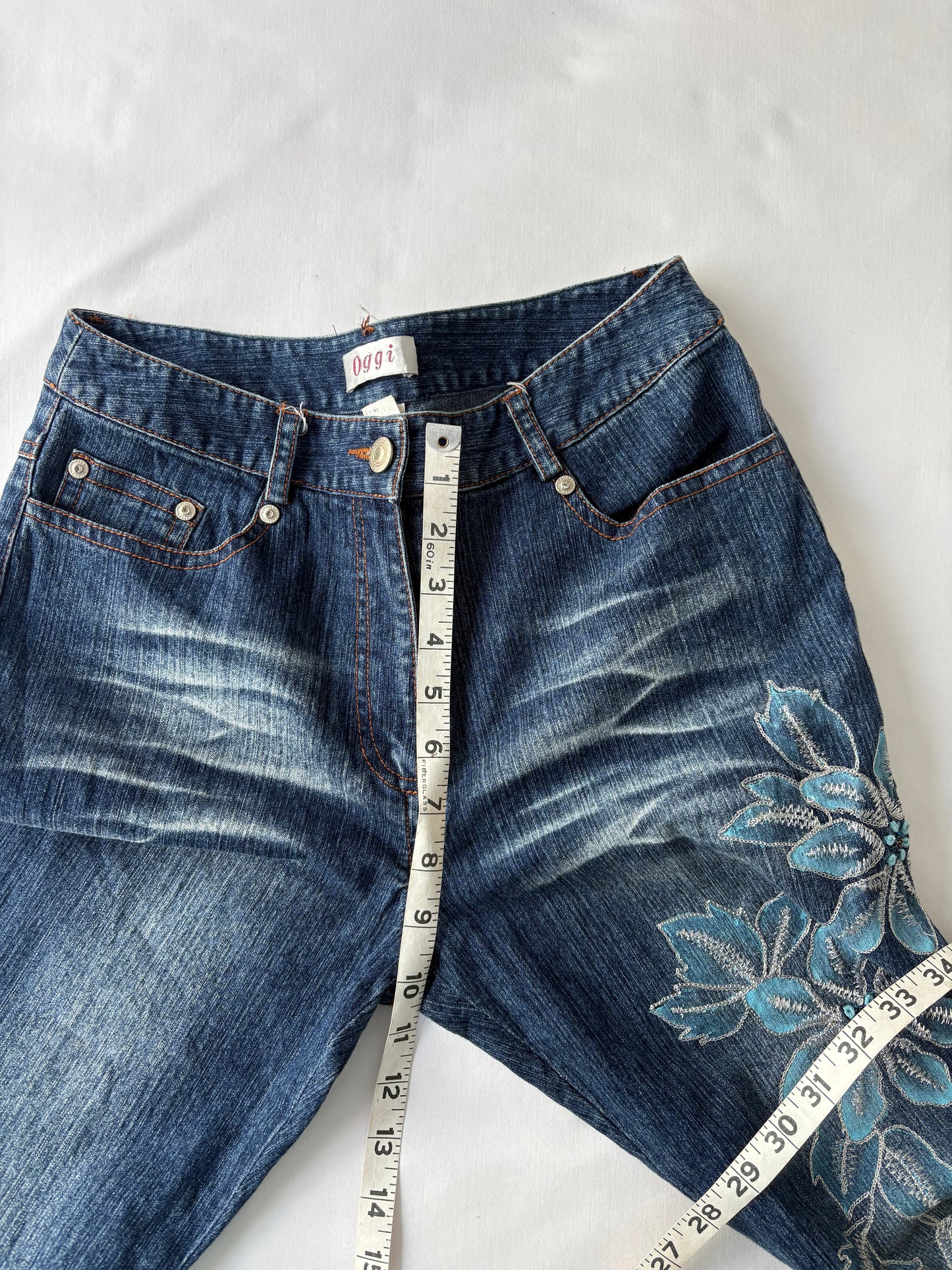 00’s Blue embroidered flared jeans | Size 8