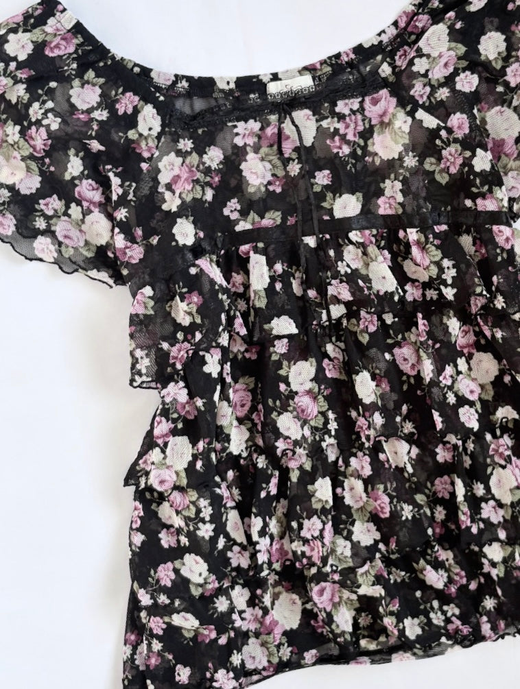 00’s Japanese tiered floral top | Size 10
