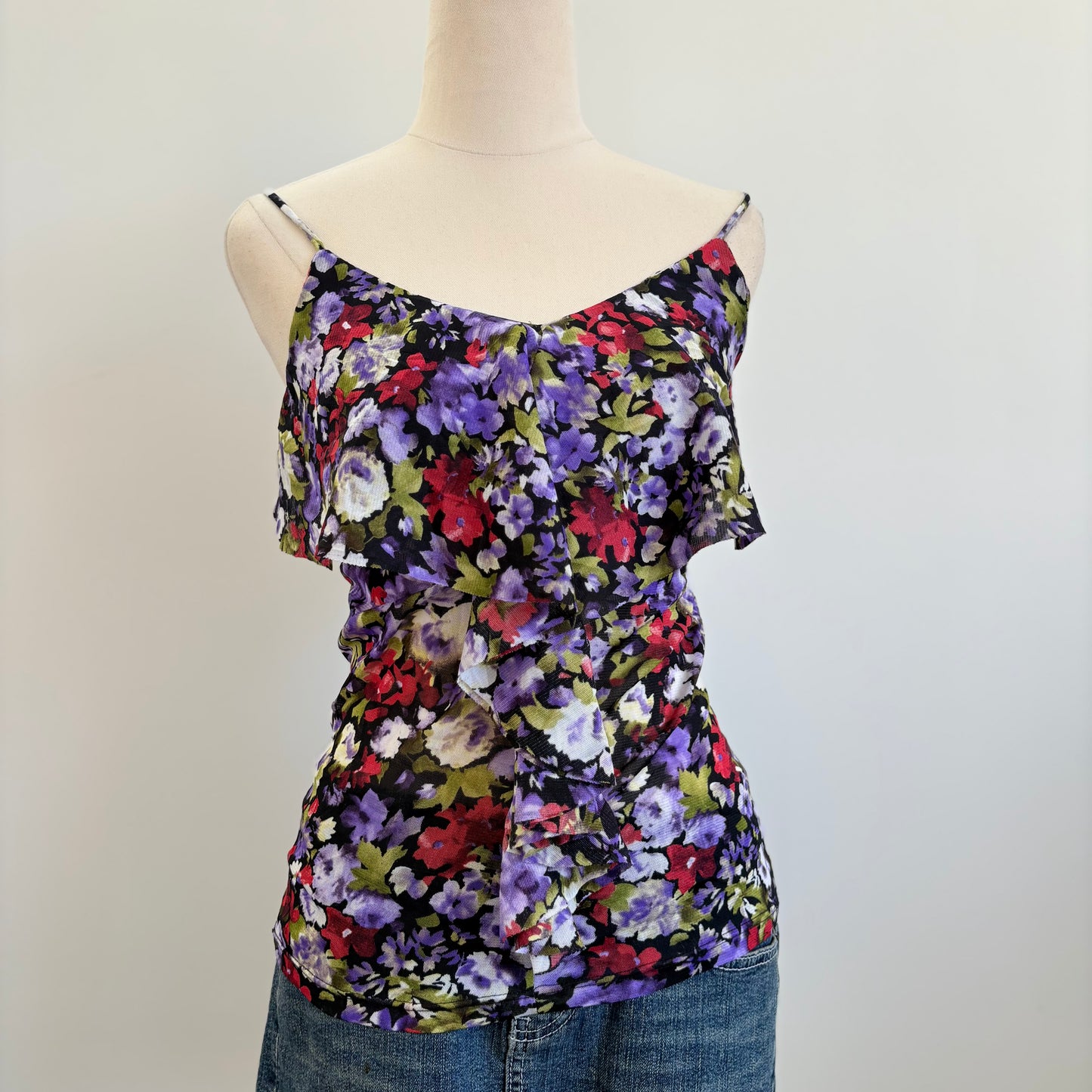 00’s Suzy floral ruffle top | Size 8