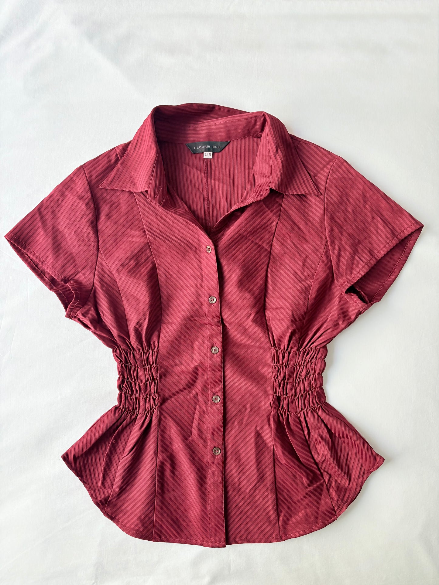 00’s Maroon cinched shirt | Size 14-16