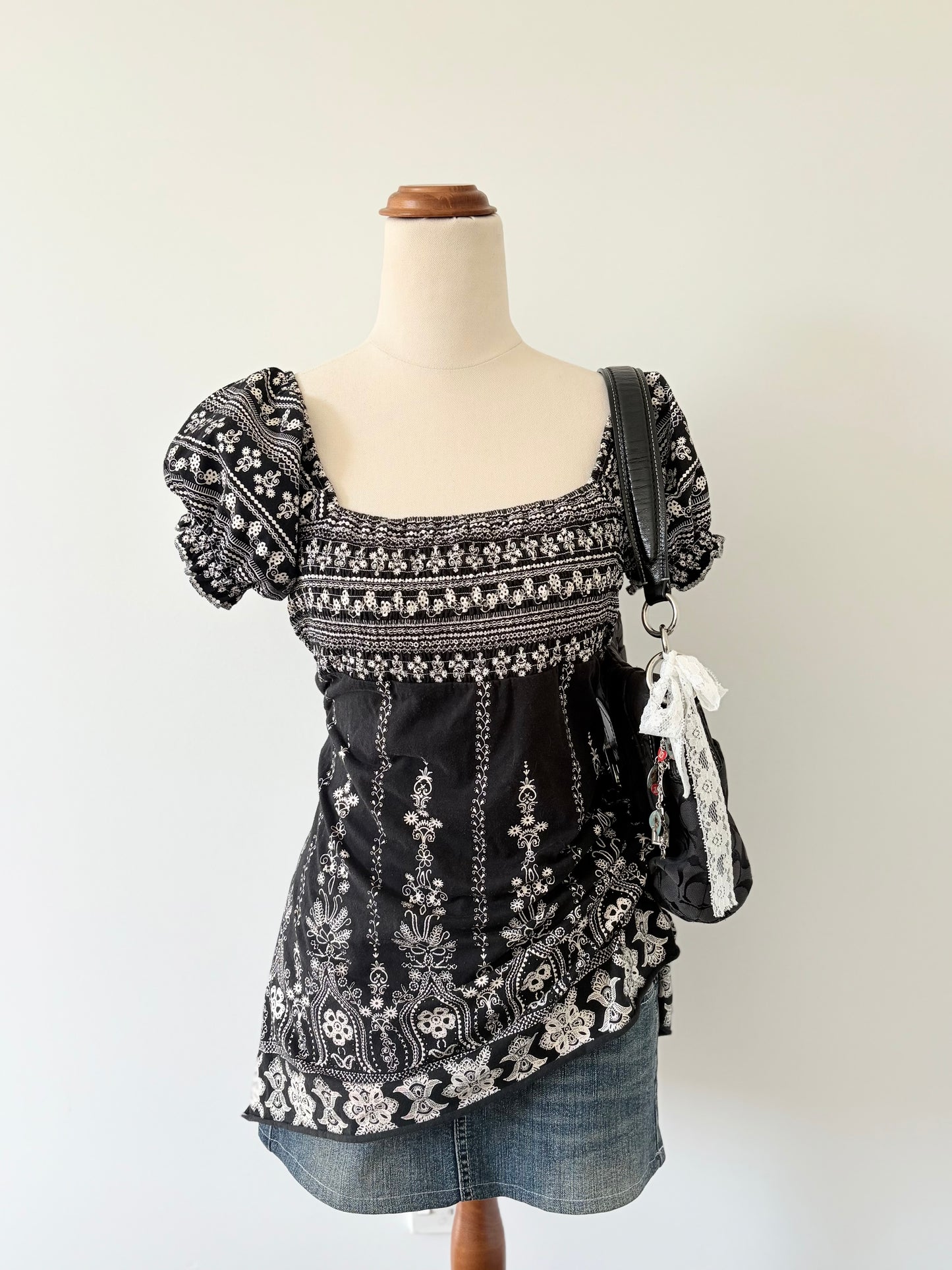00’s Switch boho babydoll top | Size large