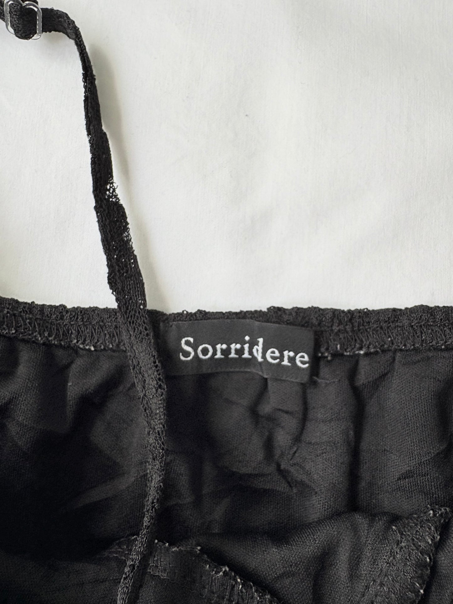 00’s Sorridere lace black cami | Size 12