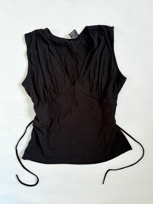 00’s V neck tie tank | Size 14