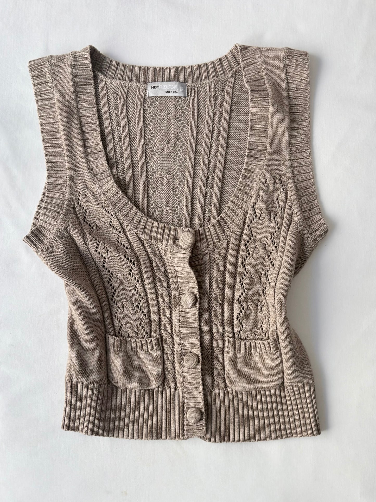 00’s Hot Options cable knit vest | Size 16