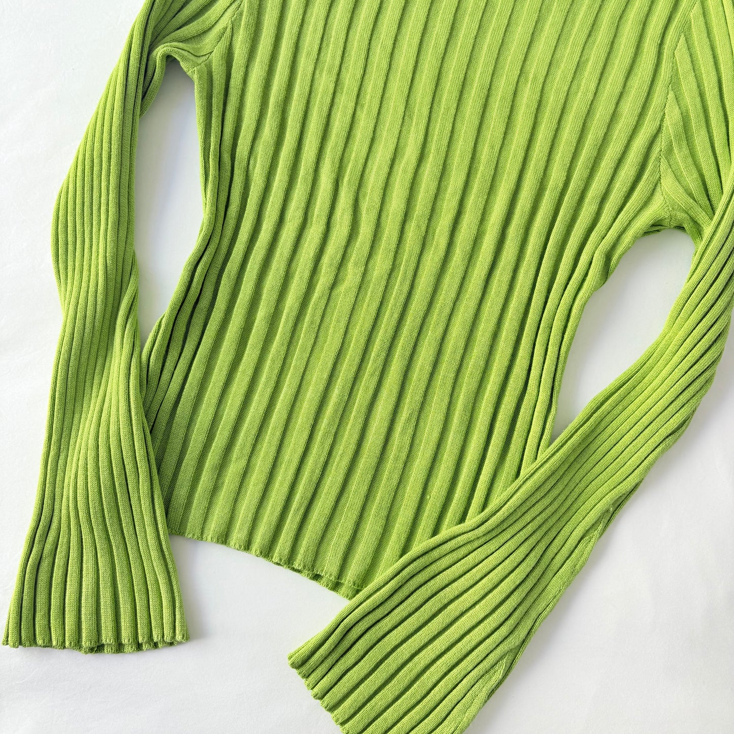 Ribbed flared long sleeve | Size 10-12