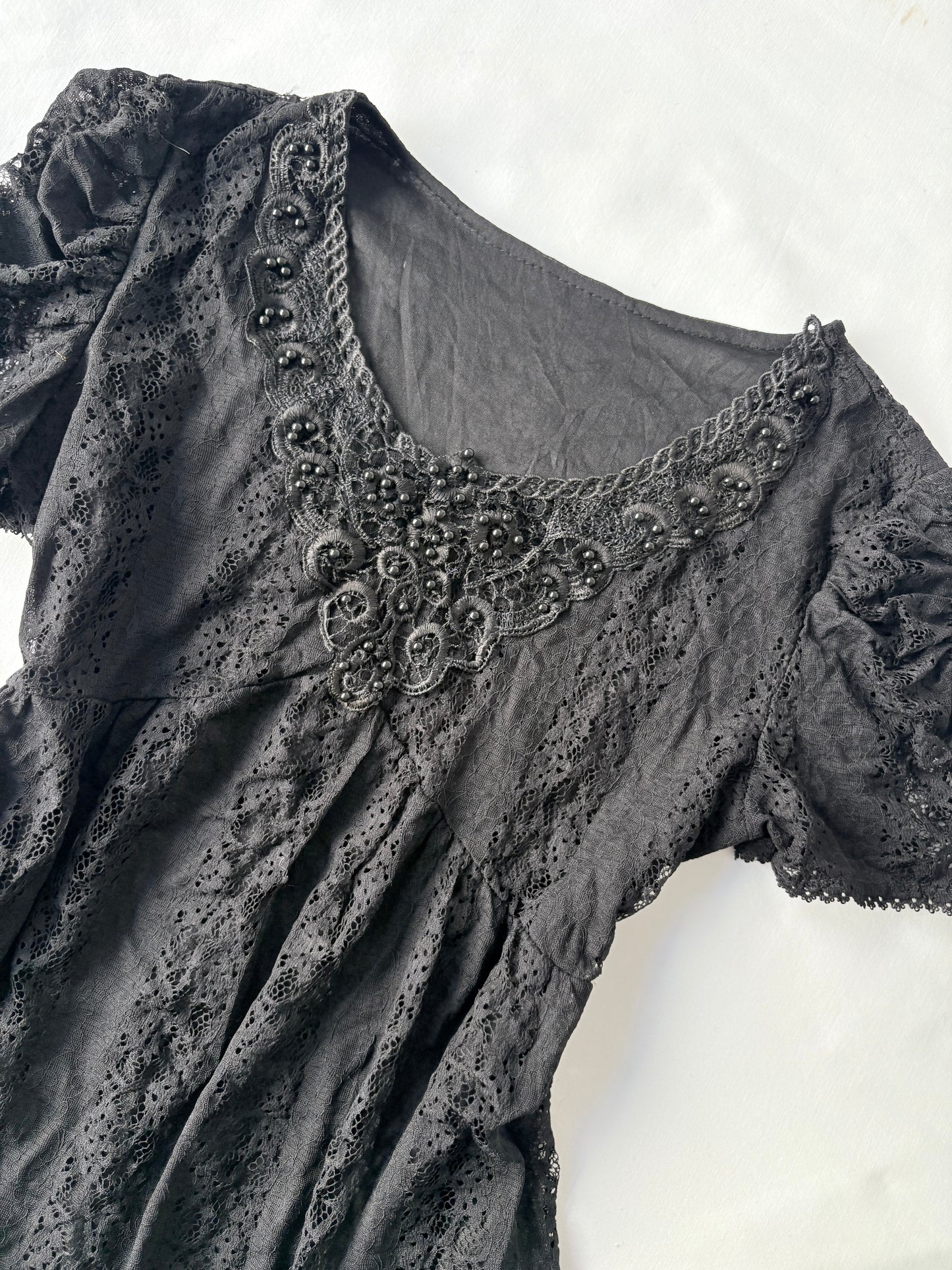 00’s Beaded babydoll lace top | Size medium