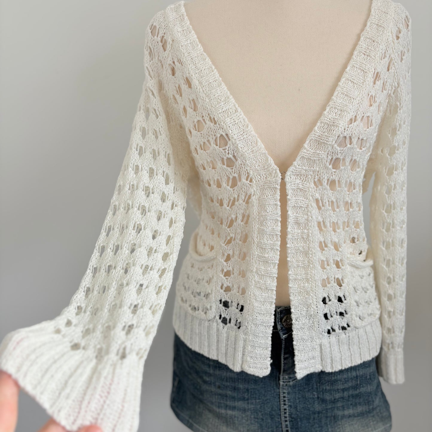 00’s White open knit cardigan | Size 10