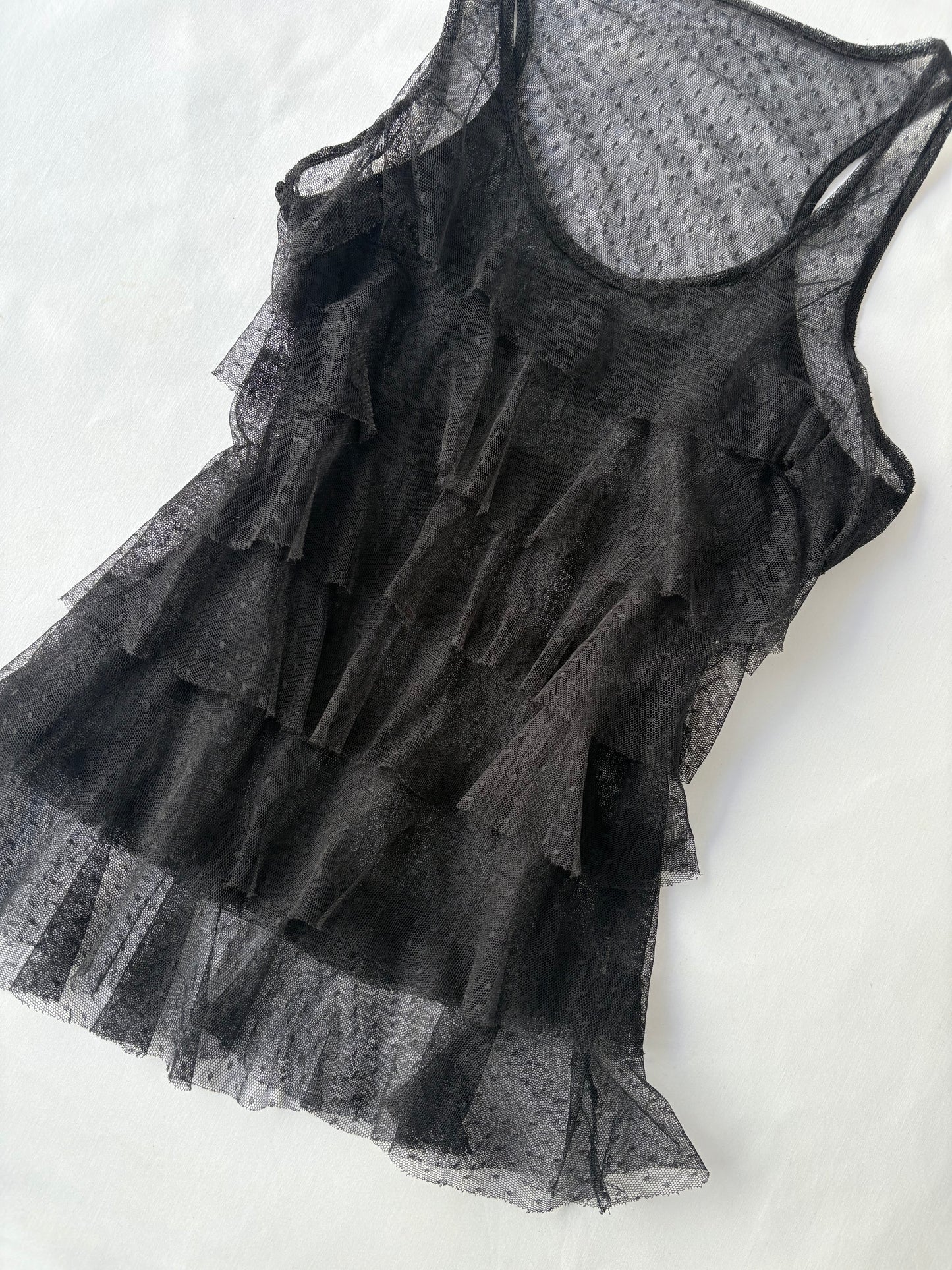 00’s Tiered polka dot mesh top | Size 10