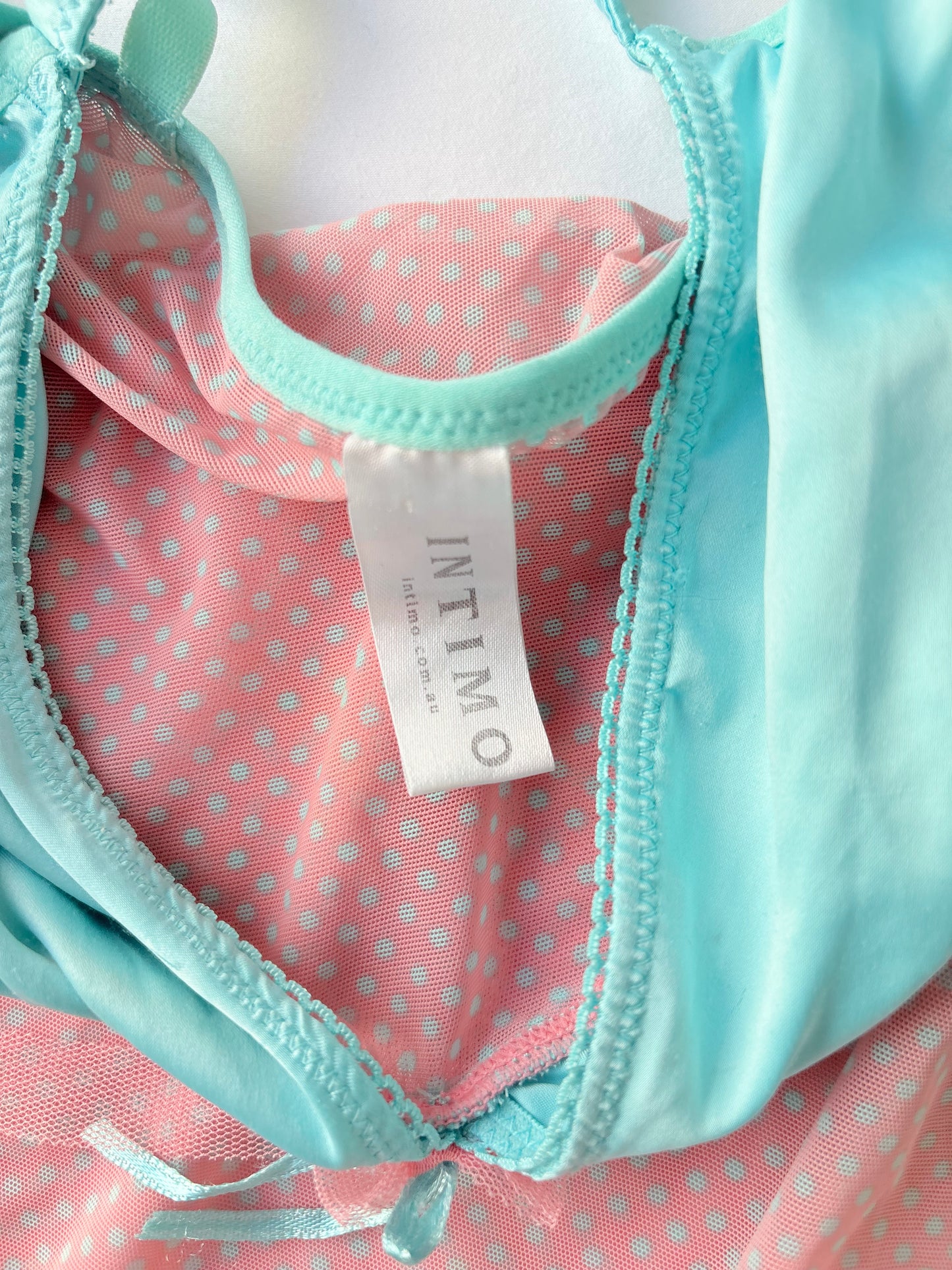 00’s Intimo polka dot cami | Size 12