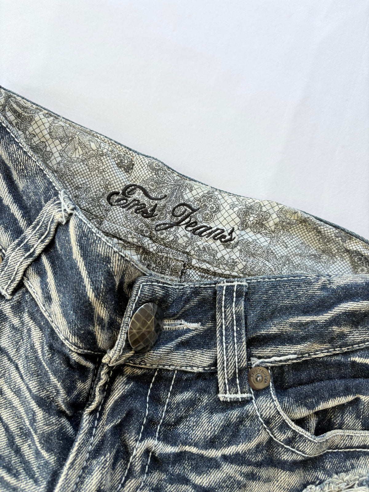 00’s EMS low rise denim shorts | Size 8