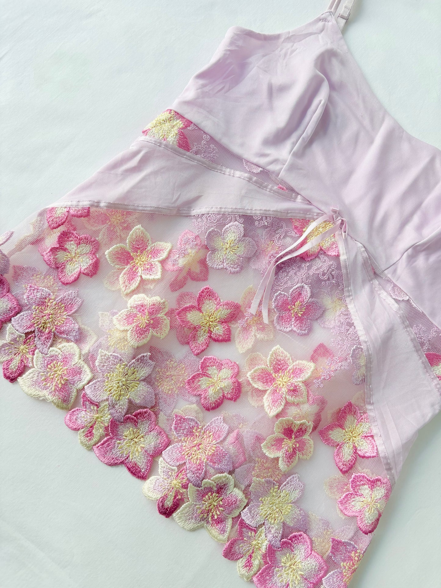00’s Lilac Japanese floral cami | Size 10