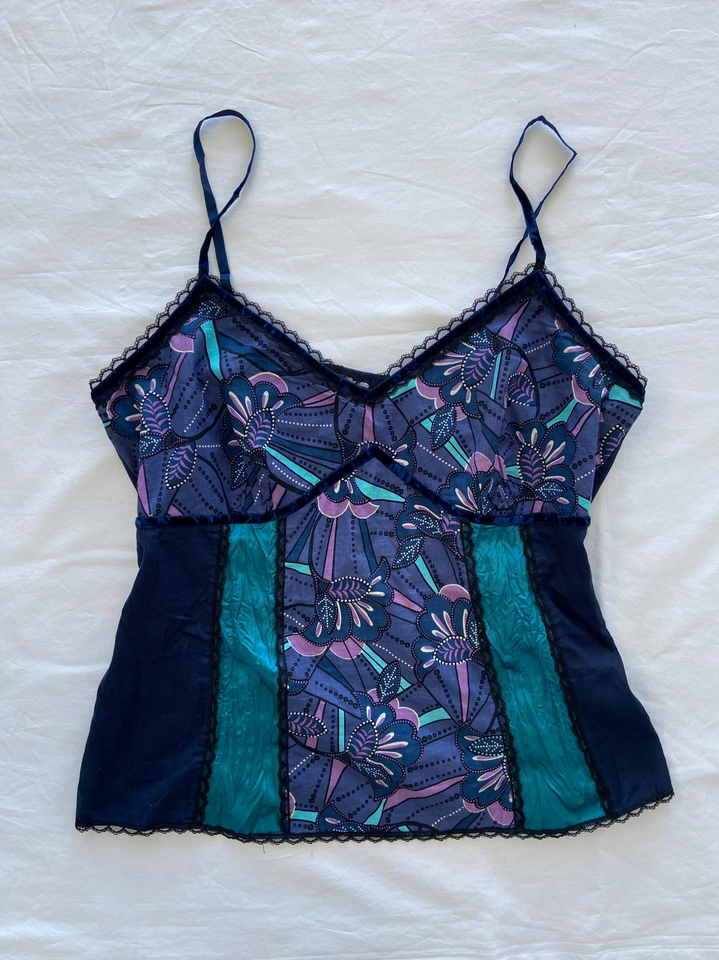 00’s Purple patterned cami | Size 14-16