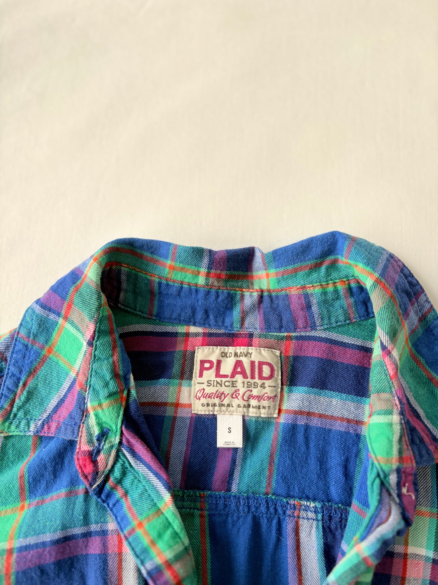 00’s Vibrant plaid cinched shirt | Size 8