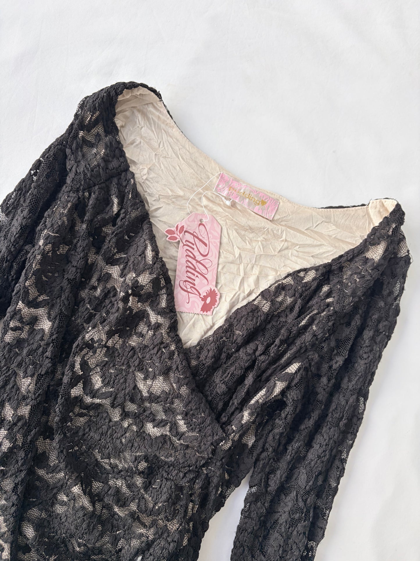 00’s Puddling lace crossover top | Size 8