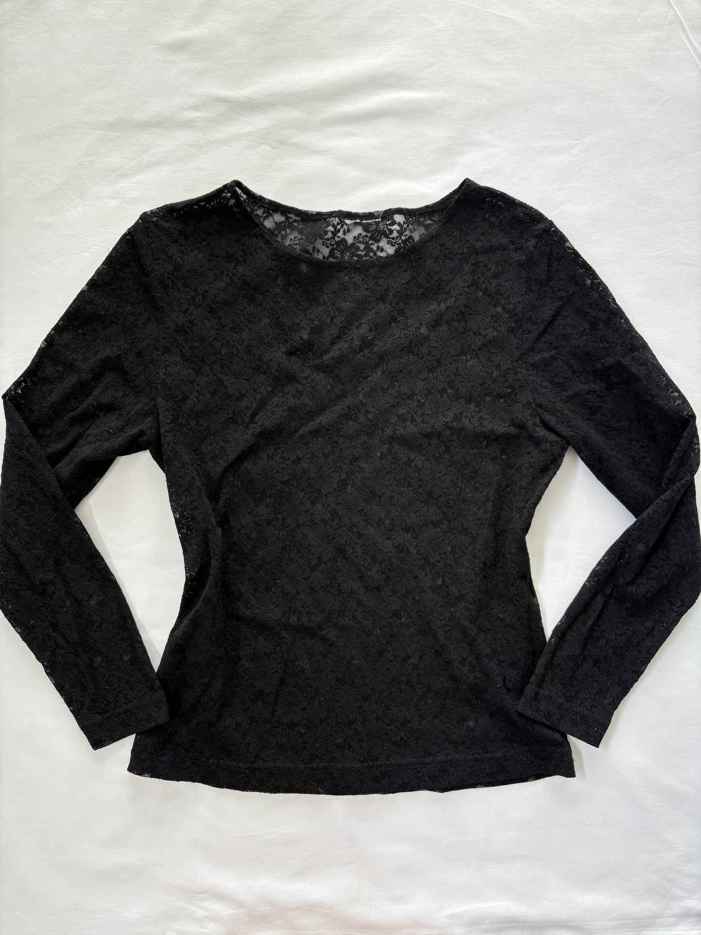 00’s Black lace long sleeve | Size 10-12