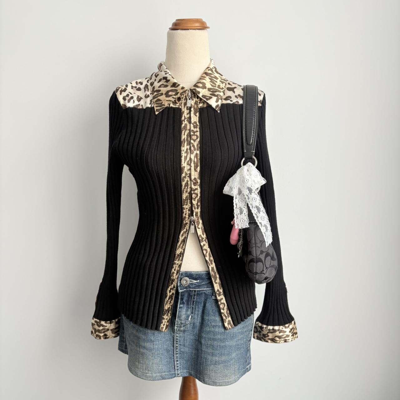 00’s Leopard double zip top | Size medium